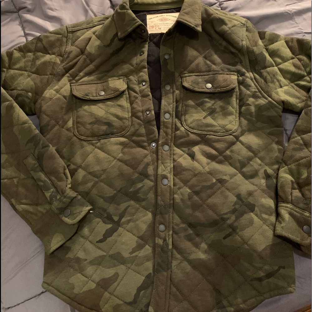 AmericanEagleOutfitters Vintage Camo Quilted